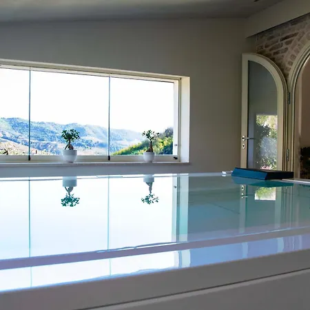 Colle Serrano Relais & Farm stay *