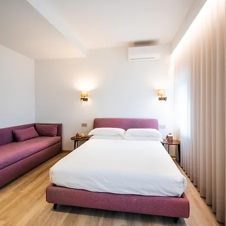 Colle Serrano Relais & 农家乐 里帕特兰索内