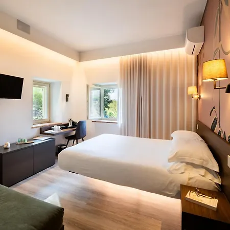 Colle Serrano Relais & Farm stay *