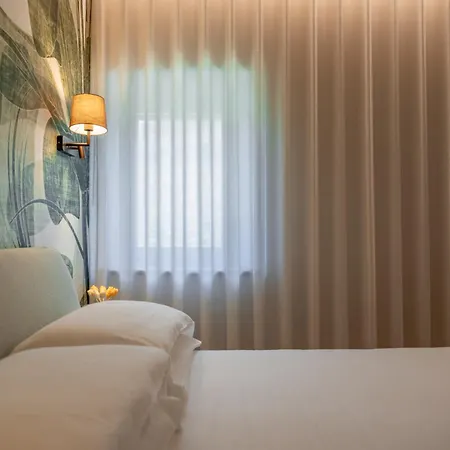 مزرعة للإقامة Colle Serrano Relais & *