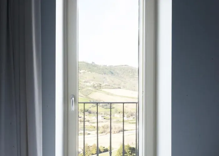 农家乐 Colle Serrano Relais & *