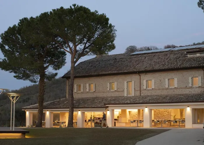 农家乐 Colle Serrano Relais &