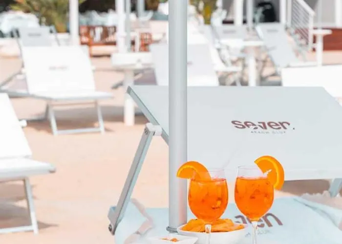 Colle Serrano Relais & 里帕特兰索内