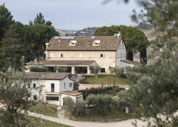 农家乐 Colle Serrano Relais &