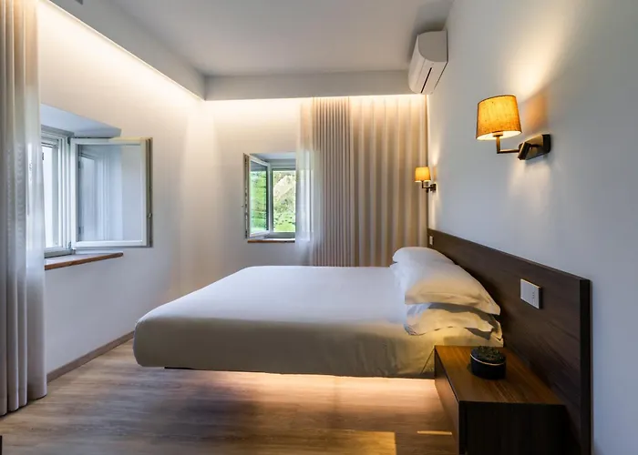 农家乐 Colle Serrano Relais & 里帕特兰索内